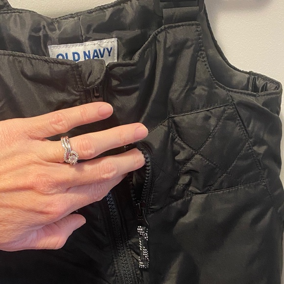 Old Navy Kids Snow Bibs - Picture 2 of 6